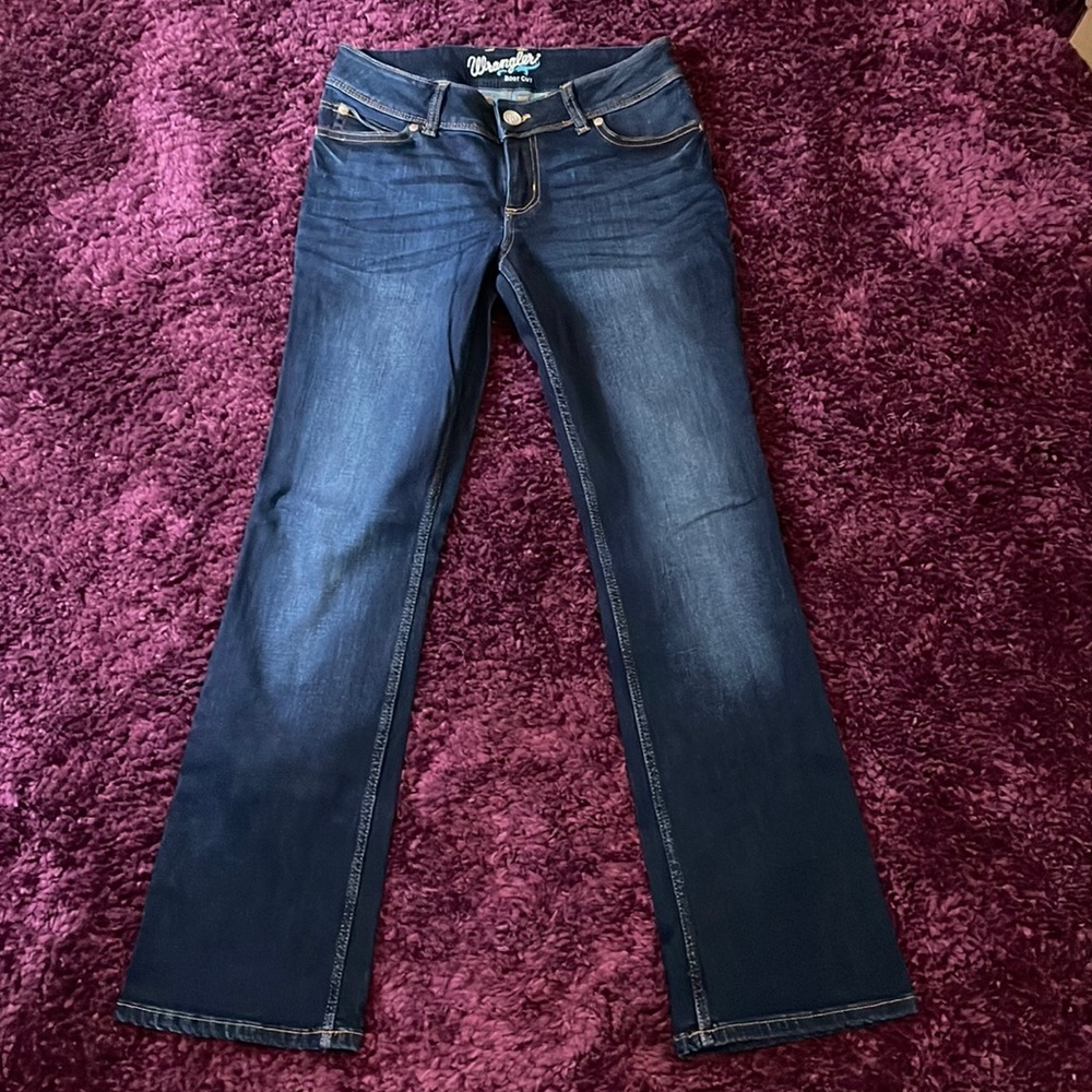 WRANGLER- dark-wash, boot cut. Size 7/8x32.